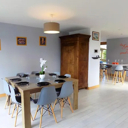 - Magnifique Maison Neuve - Piscine - Jacuzzi - Acces Wifi Вилла *