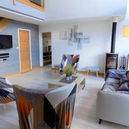 - Magnifique Maison Neuve - Piscine - Jacuzzi - Acces Wifi Вилла *