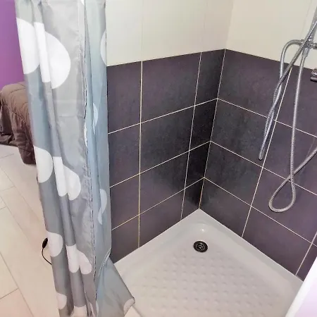 Вилла - Magnifique Maison Neuve - Piscine - Jacuzzi - Acces Wifi *