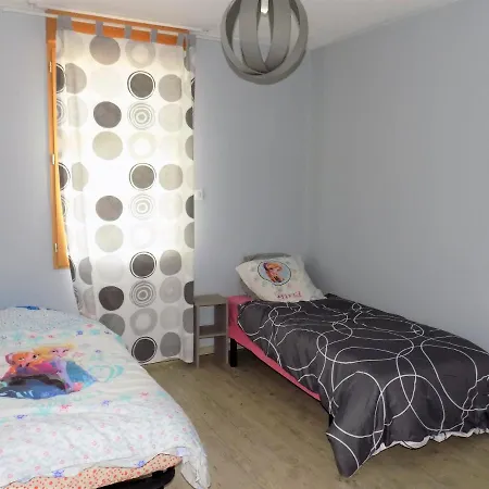 Вилла - Magnifique Maison Neuve - Piscine - Jacuzzi - Acces Wifi *
