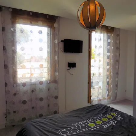 - Magnifique Maison Neuve - Piscine - Jacuzzi - Acces Wifi Ле-Мат